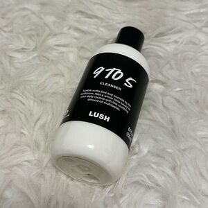 Lush 9 to 5 cleanser